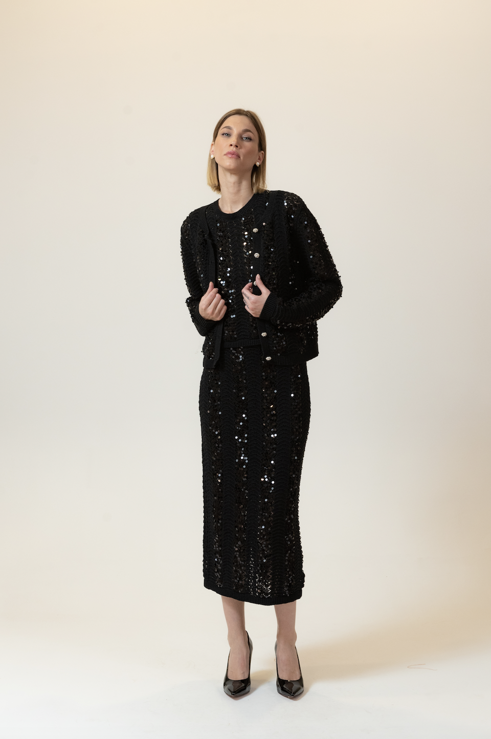 Костюм Гипюр черный