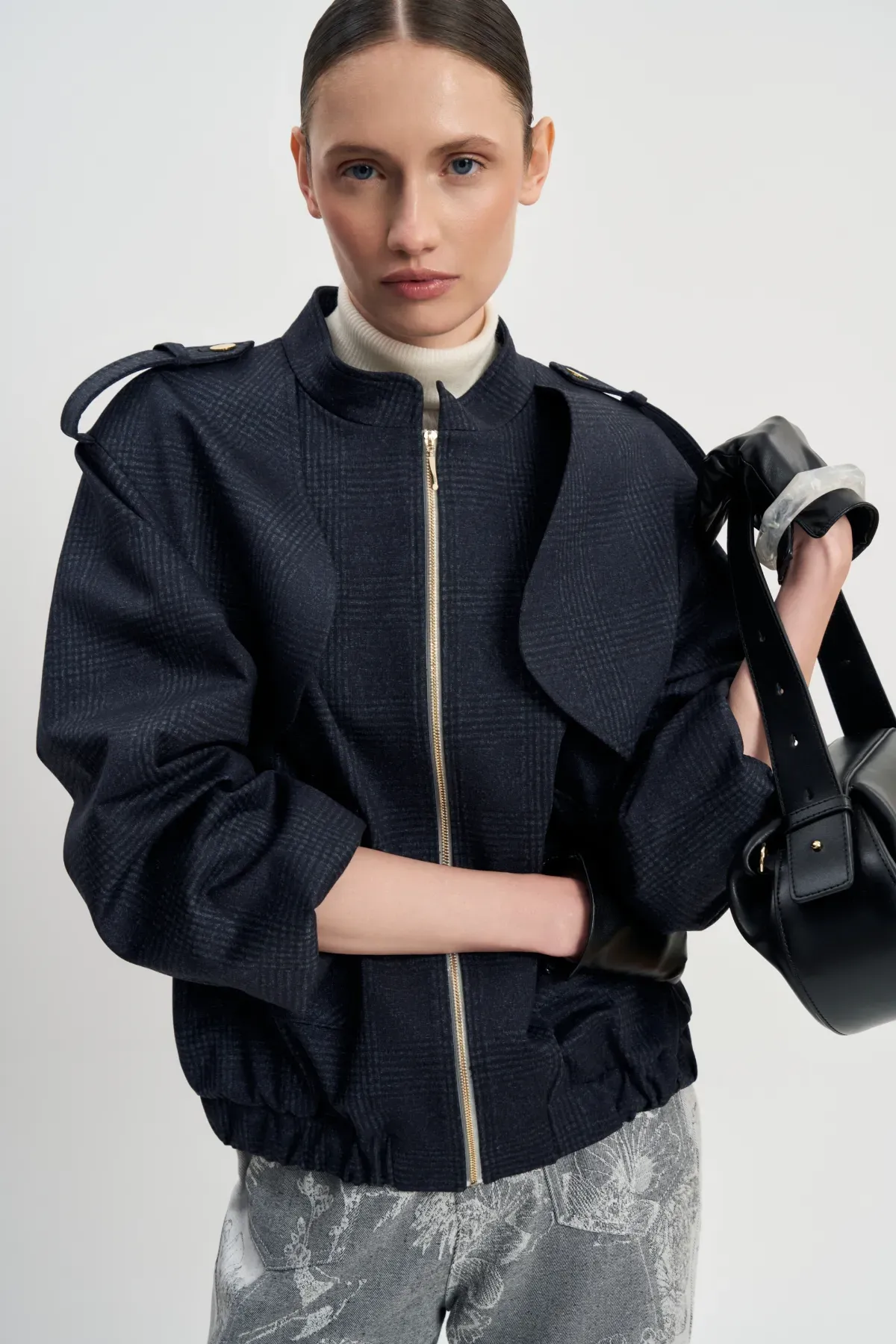 Бомбер серый Гриджо