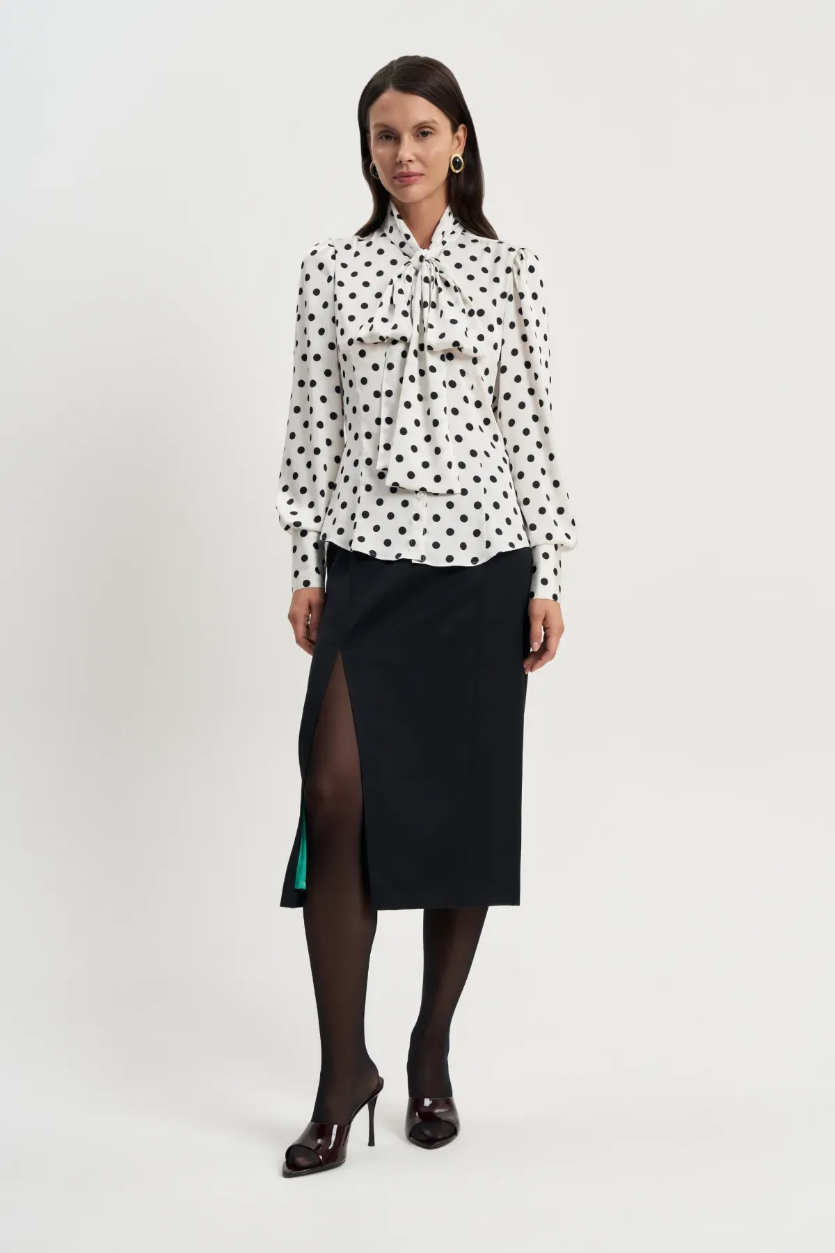 Блузка Элегант (горох, белая)