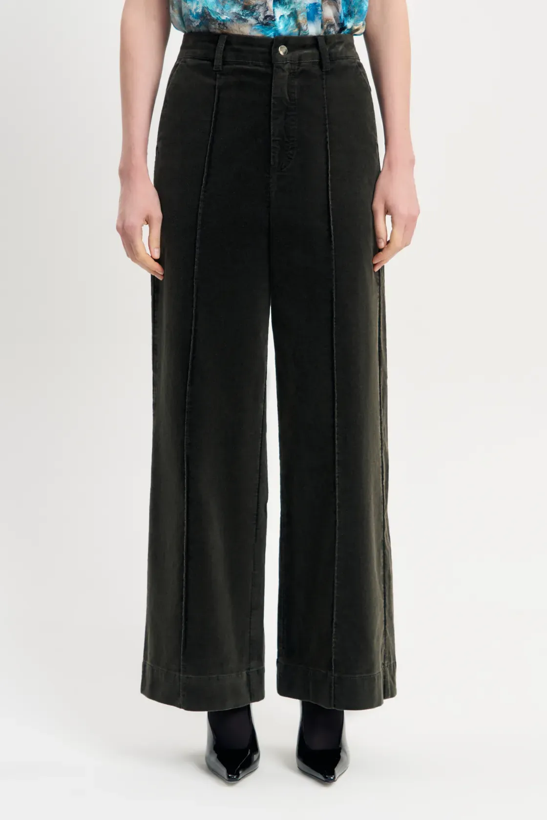 Бархатные брюки Нуар