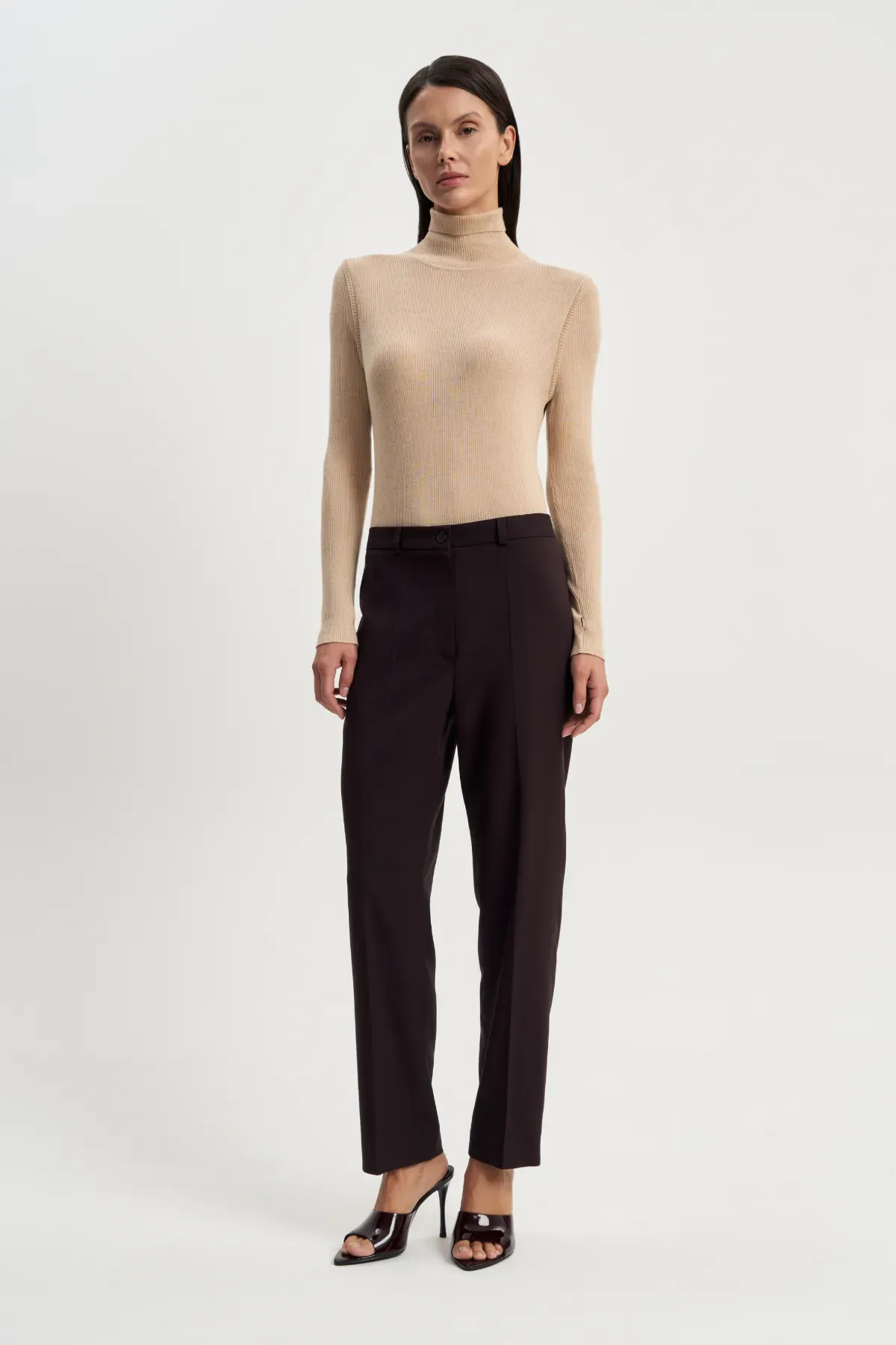 Водолазка бежевая